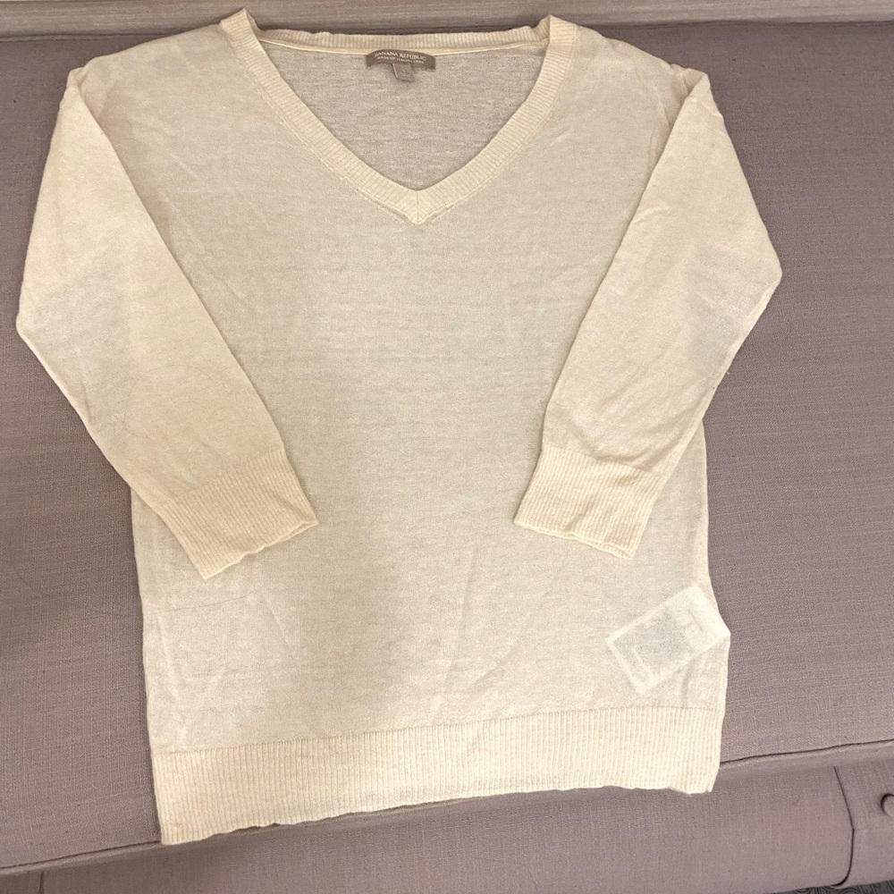 Banana Republic Lightweight V-neck Sweater